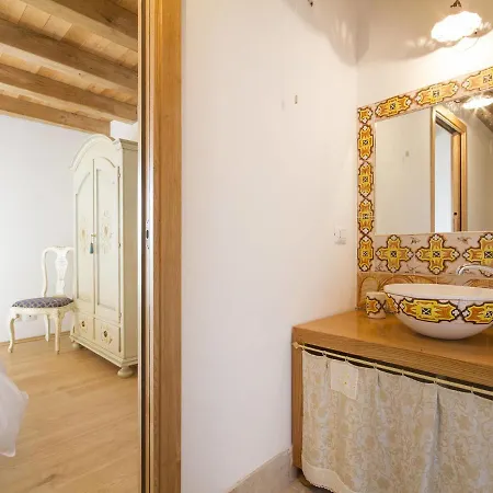 Locazione Turistica Casa Ursic - Nat530 شقة